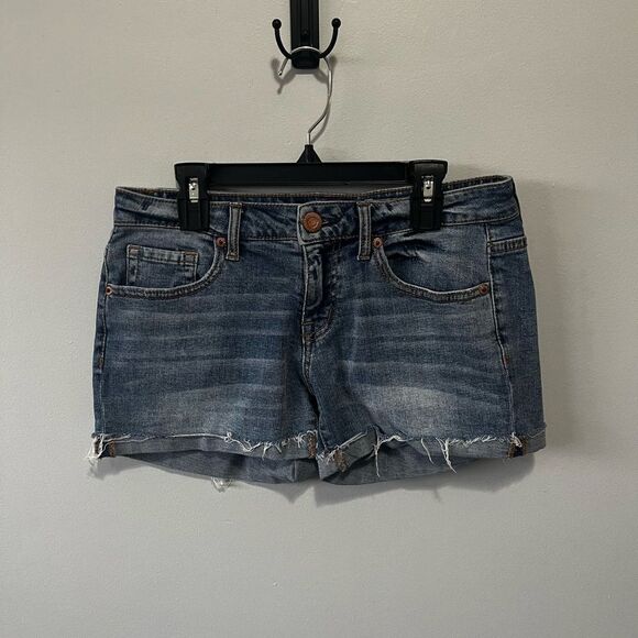 Aeropostale Midi Cut Off Jean Denim Shorts 4 - Picture 1 of 5